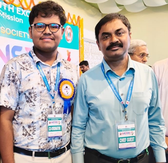 Sreeraj Dabbiru's Photo with Dr G Sateesh Reddy, former DRDO chairperson